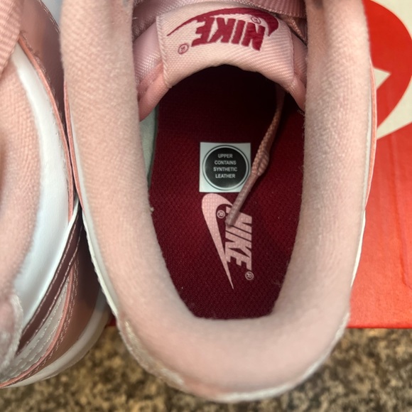 Nike dunks (youth) - Picture 8 of 8